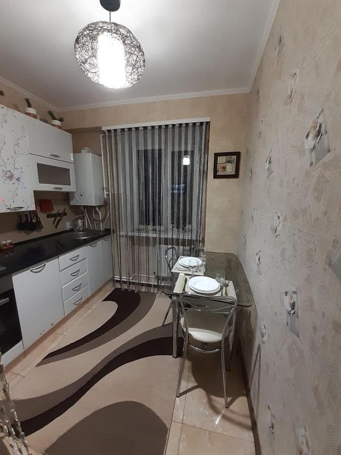 Двокімнатна Apartment Shepetovka Exterior photo